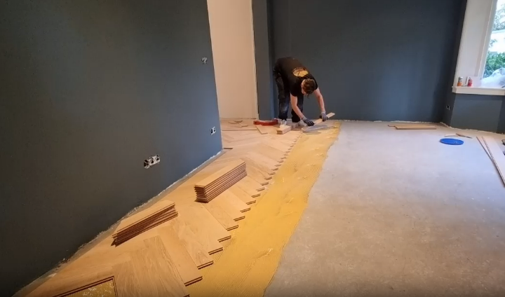 leggen van houten vloeren