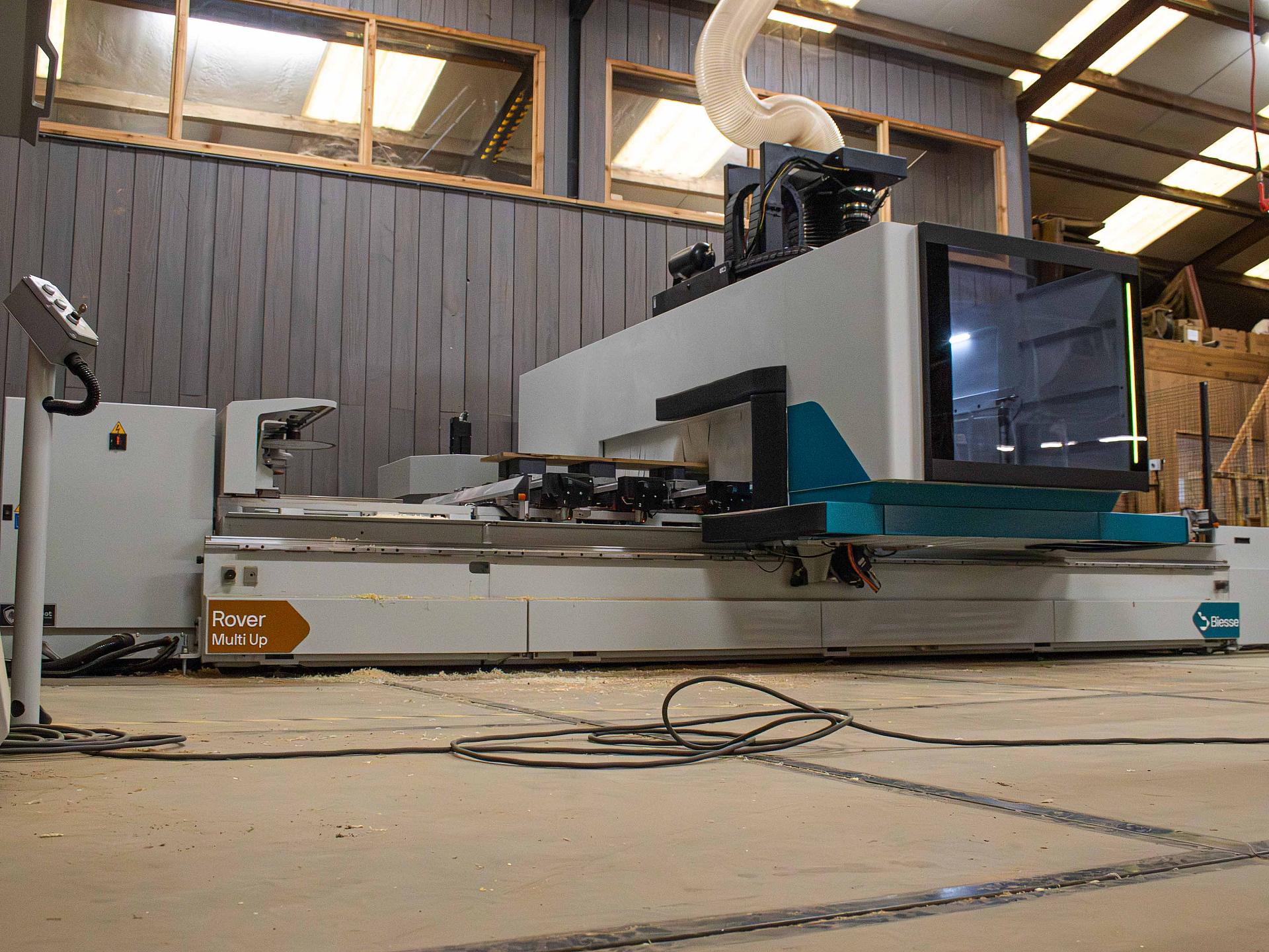 cnc machine 4000x3000px