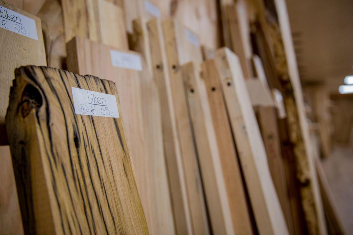 Houtwinkel eiken planken